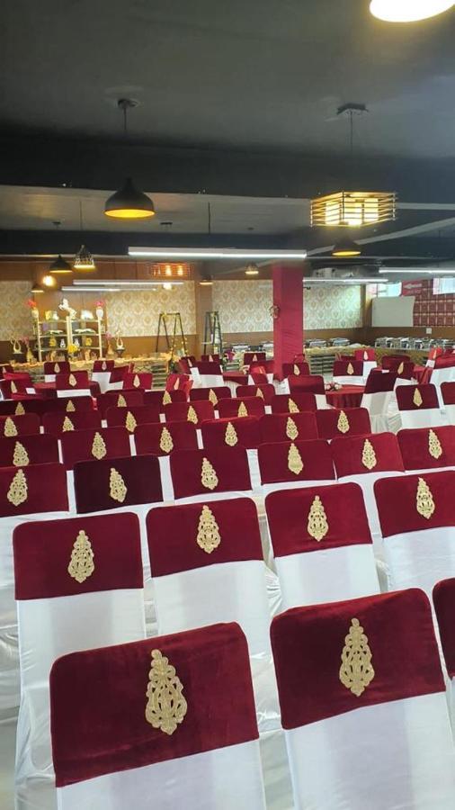 فندق Jb Residency Zirakpur !! Top Rated & Most Awarded Property In Zirakpur المظهر الخارجي الصورة
