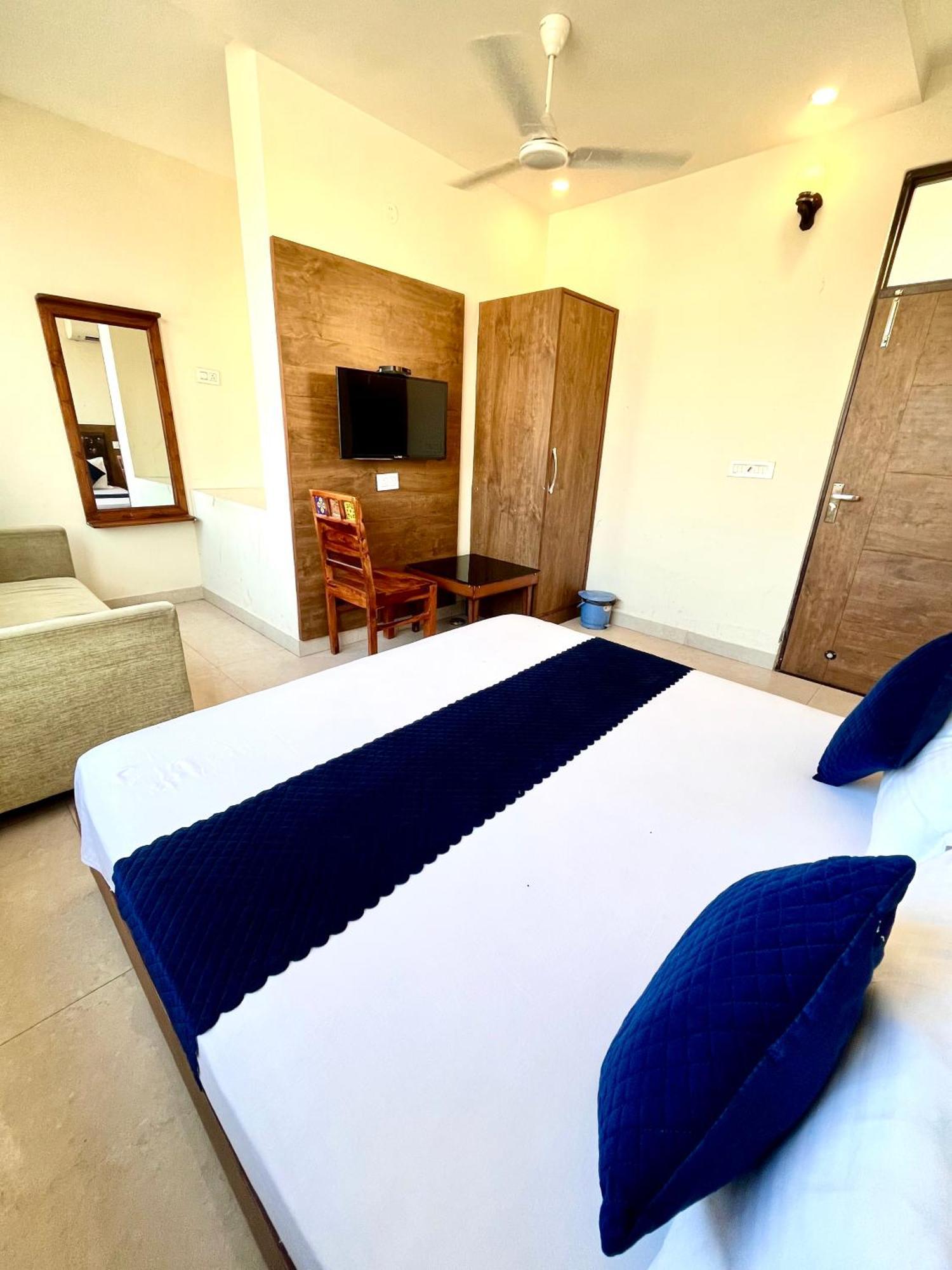 فندق Jb Residency Zirakpur !! Top Rated & Most Awarded Property In Zirakpur المظهر الخارجي الصورة