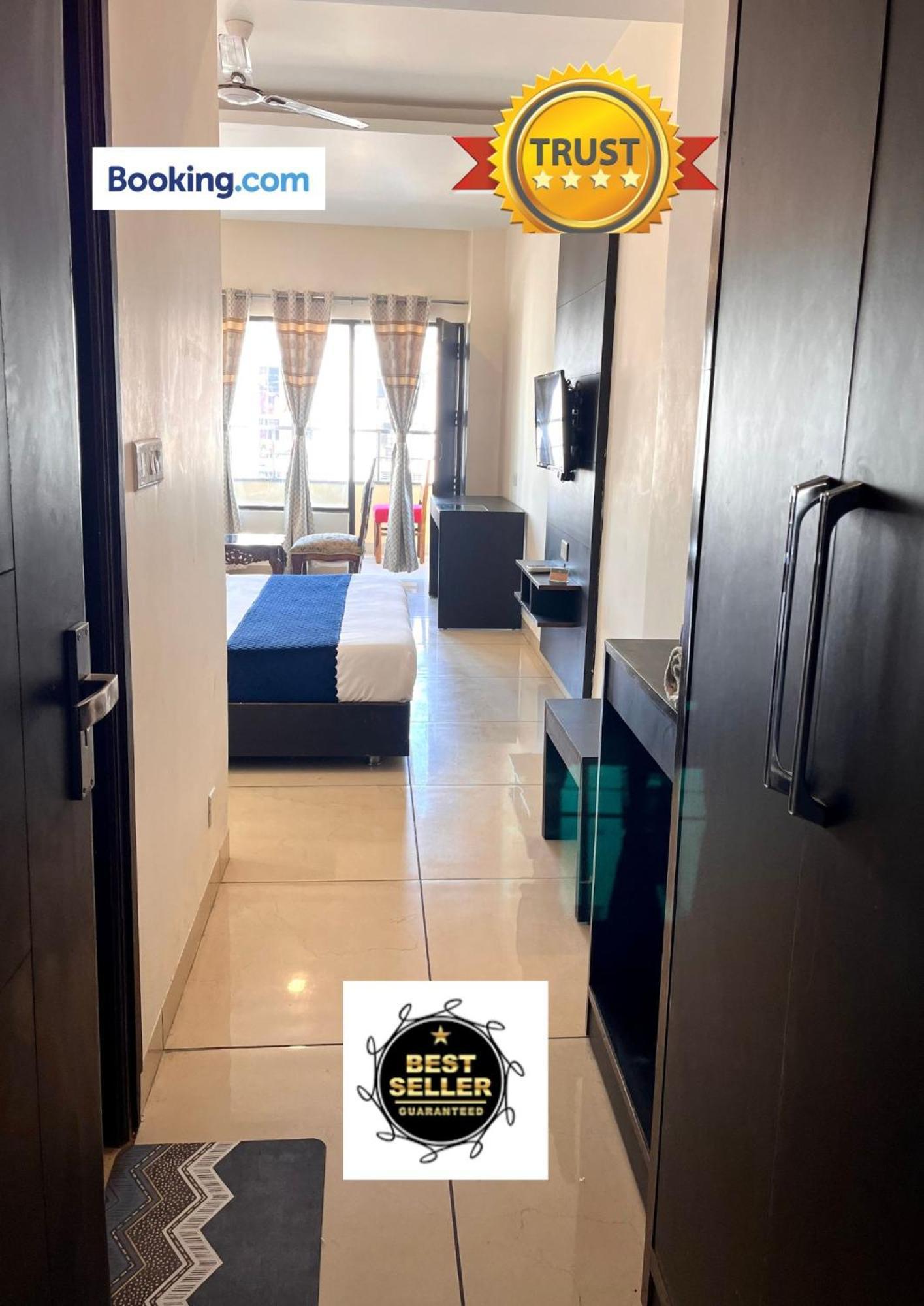 فندق Jb Residency Zirakpur !! Top Rated & Most Awarded Property In Zirakpur المظهر الخارجي الصورة
